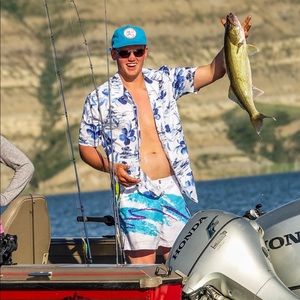 Meet your Posher, Adam